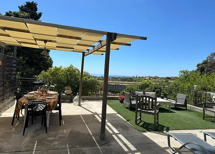 Villa De Charme 6 Pieces Avec Vue Mer Sur Les Hauteurs De Nice