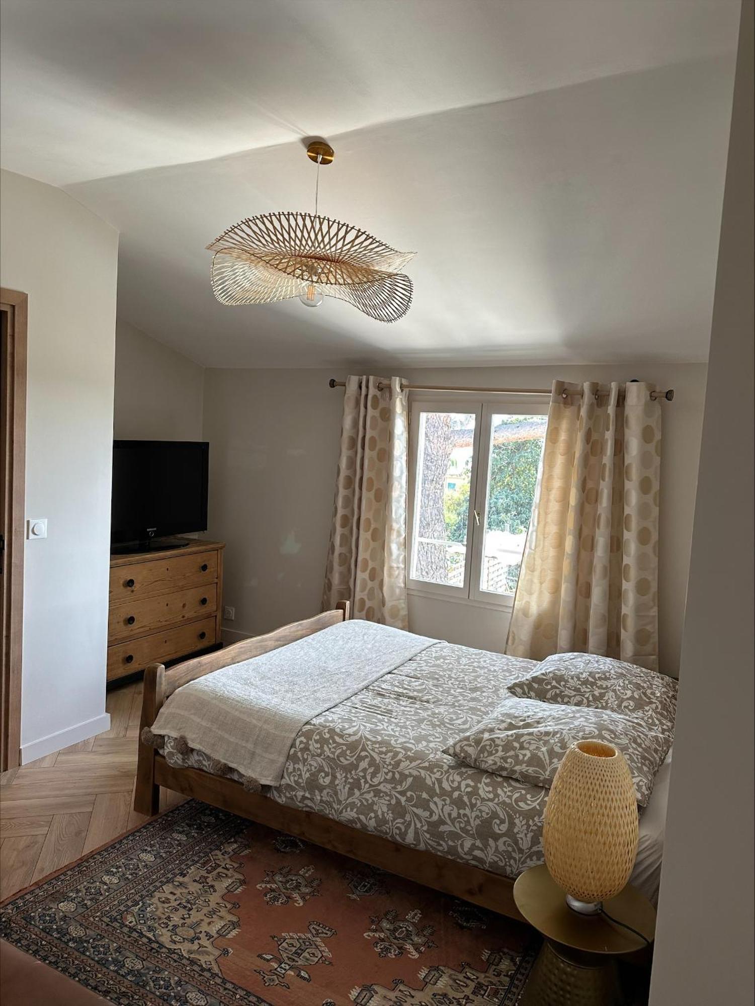 Ferienhaus De Charme 6 Pieces Avec Vue Sur Les Hauteurs De
